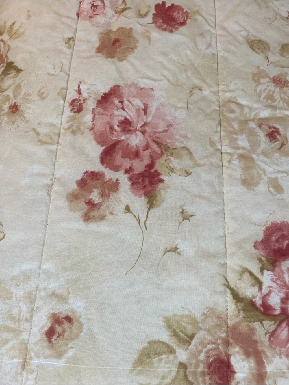 Wamsutta Cream Comforter with Rose Pink Floral Print Romantic